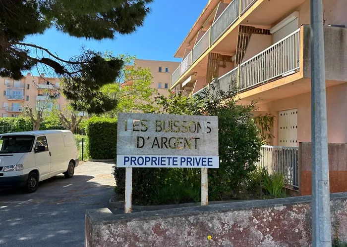 Boheme-chic Apartment